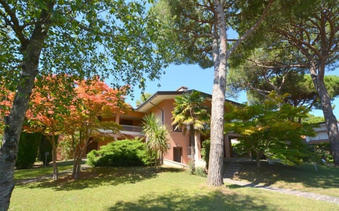 Residence Maria Elena - 30 Pt Lignano Sabbiadoro Exteriér fotografie